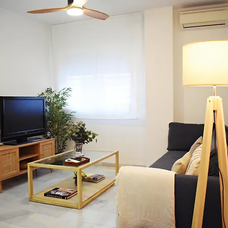 Precioso En El Centro De Apartamento